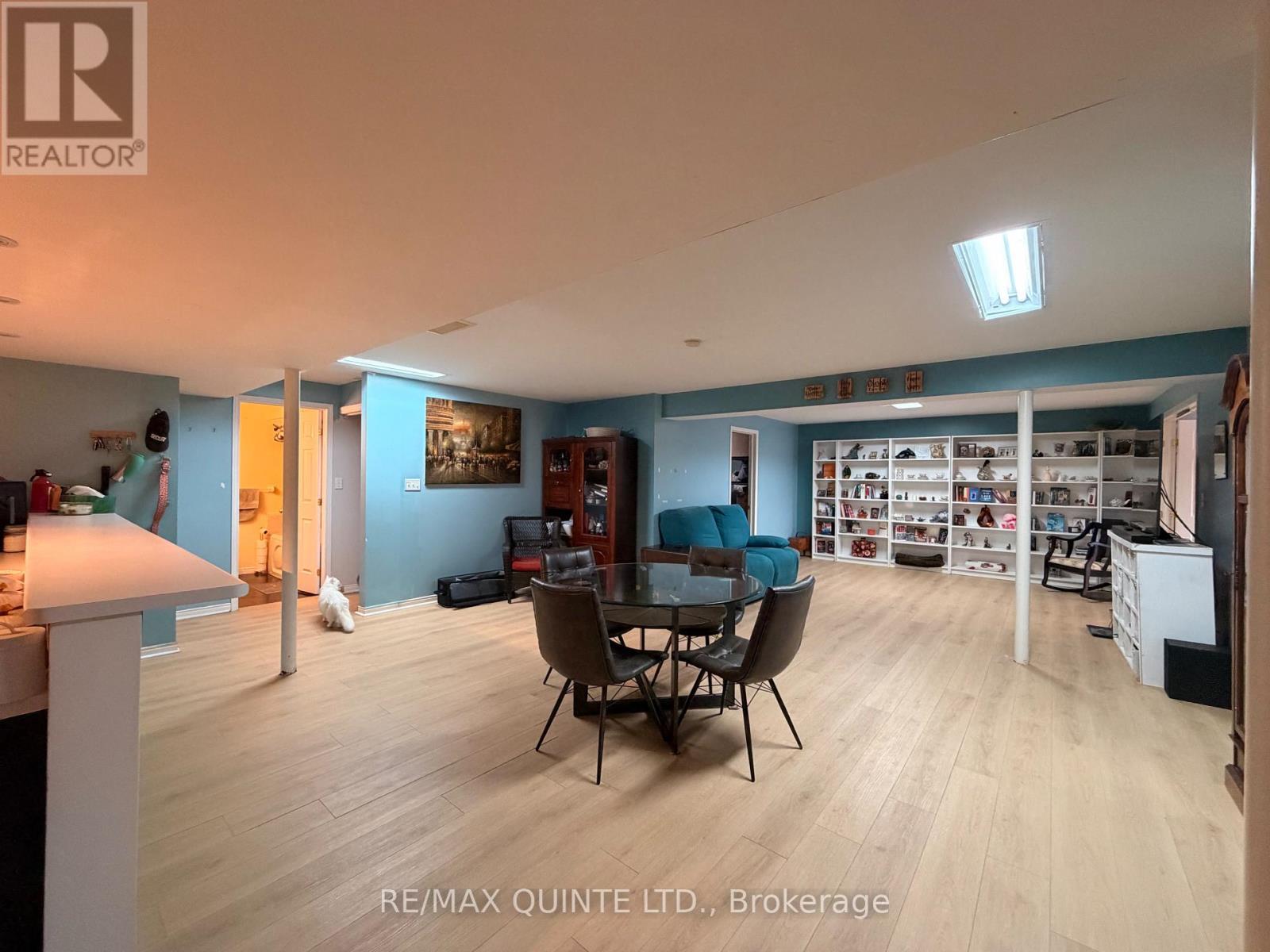 73 Oak Ridge Boulevard, Belleville (Belleville Ward), ON - Indoor