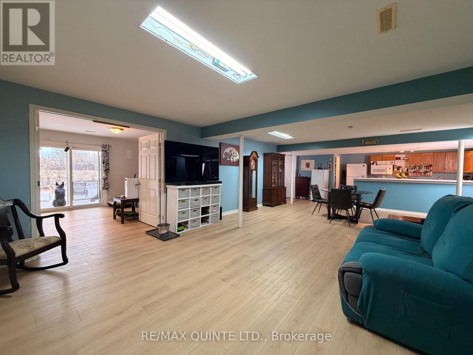 73 Oak Ridge Boulevard, Belleville (Belleville Ward), ON - Indoor