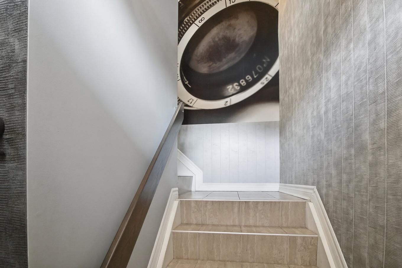 Escalier - 3-23 Rue De Munich, Gatineau (Aylmer), QC - Indoor Photo Showing Other Room