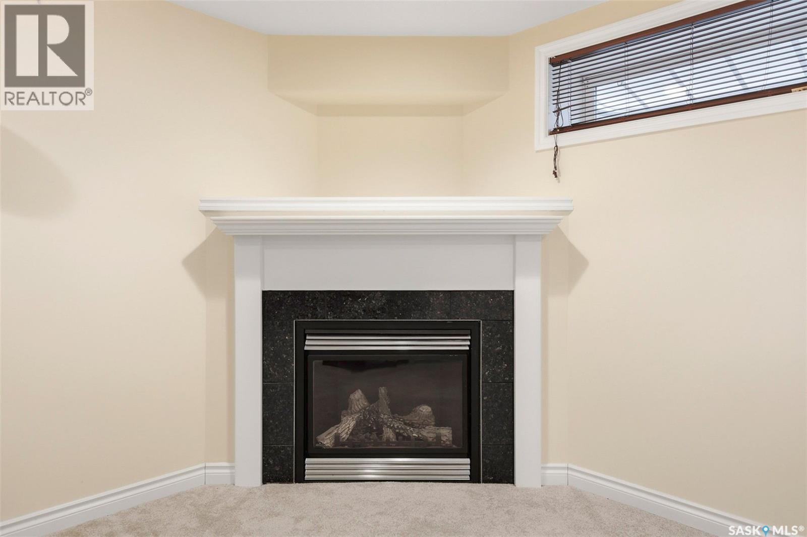 218 Brookshire Crescent, Saskatoon, SK - Indoor With Fireplace