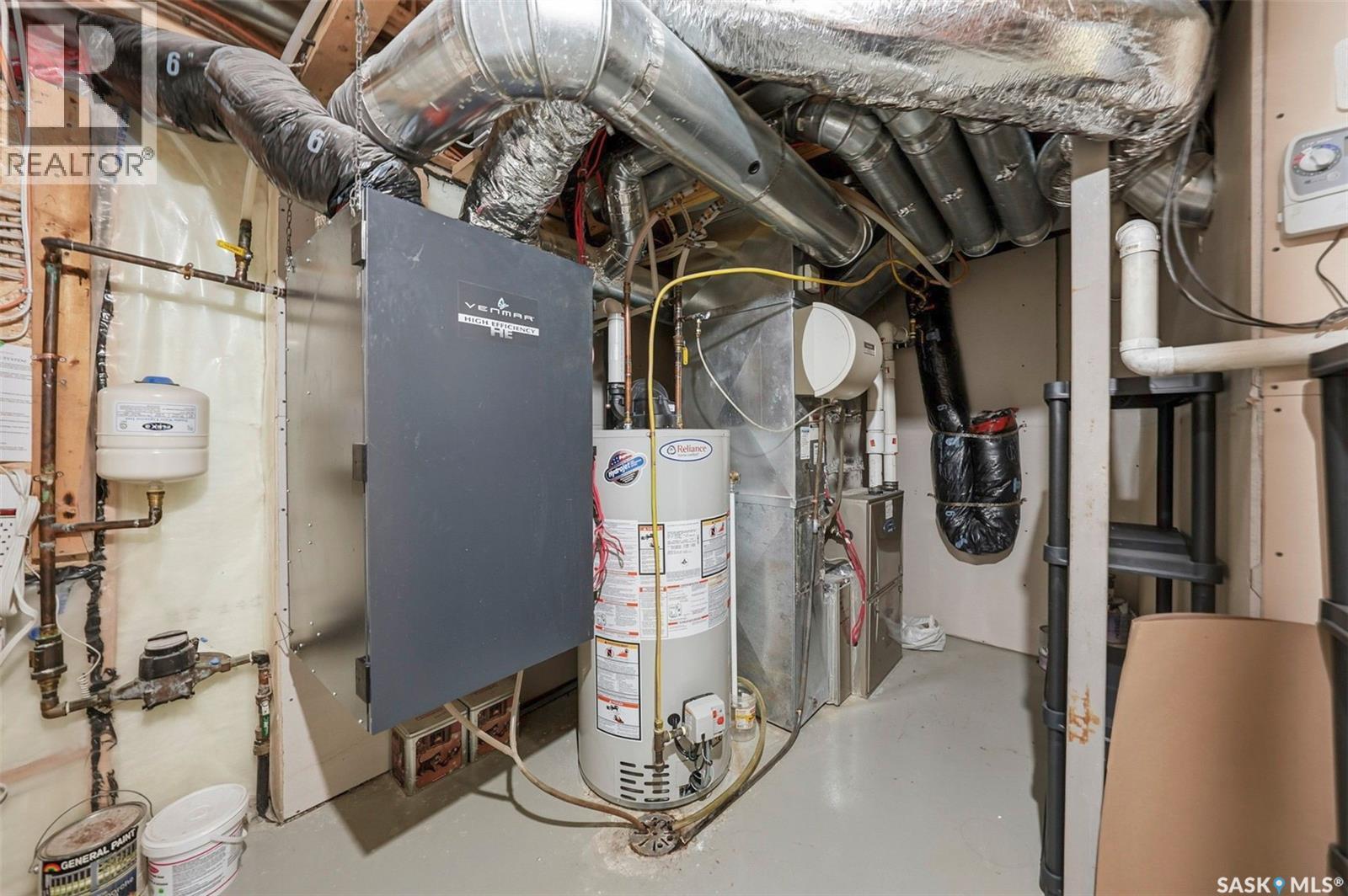 218 Brookshire Crescent, Saskatoon, SK - Indoor Photo Showing Basement