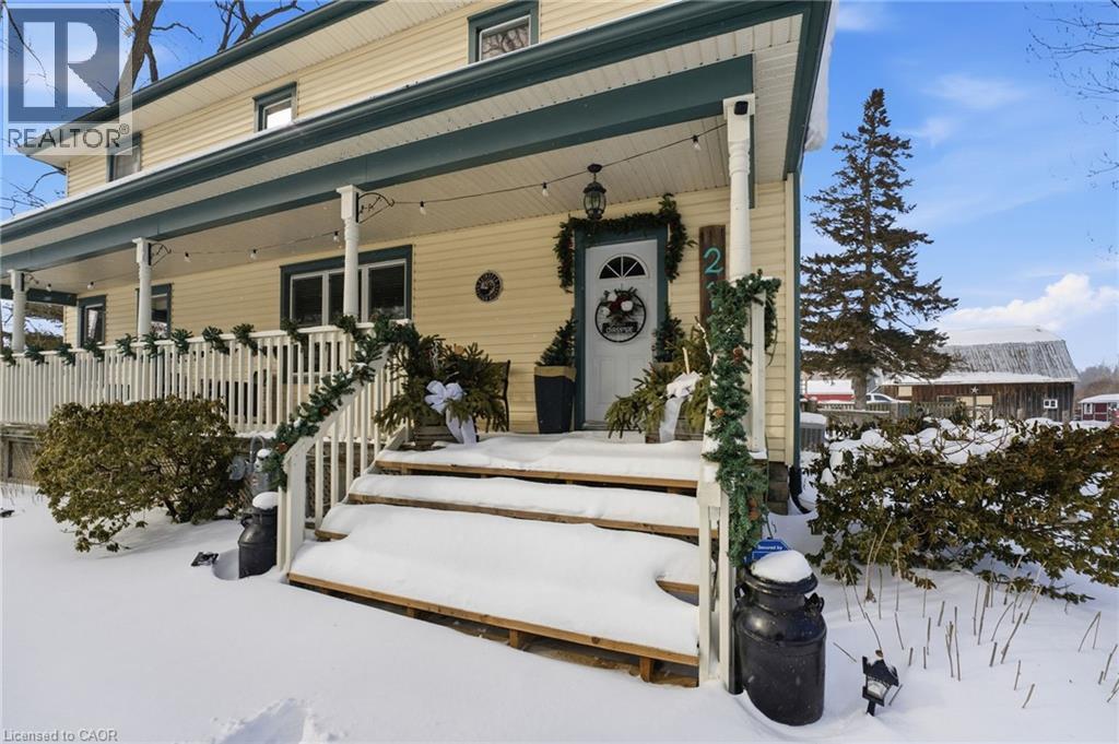 211 Robinson Road, Dunnville, ON - Outdoor With Deck Patio Veranda