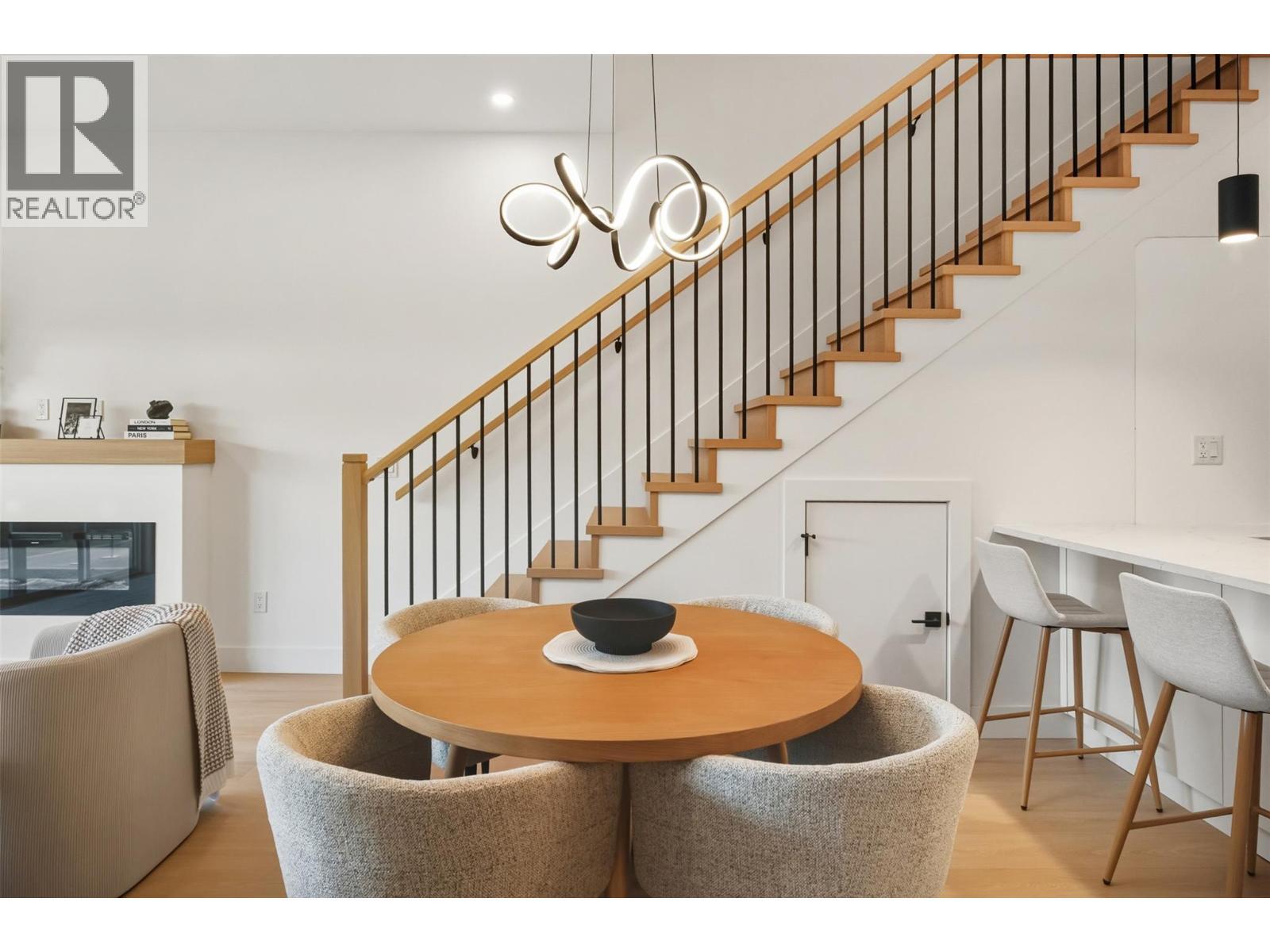 194 Maple Place Unit# 2, Oliver, BC - Indoor With Fireplace