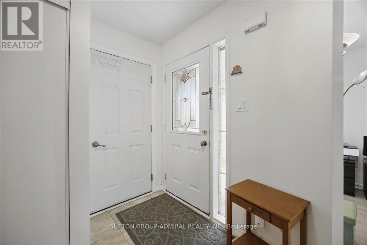95 Athabaska Road, Barrie, ON - Indoor Photo Showing Other Room