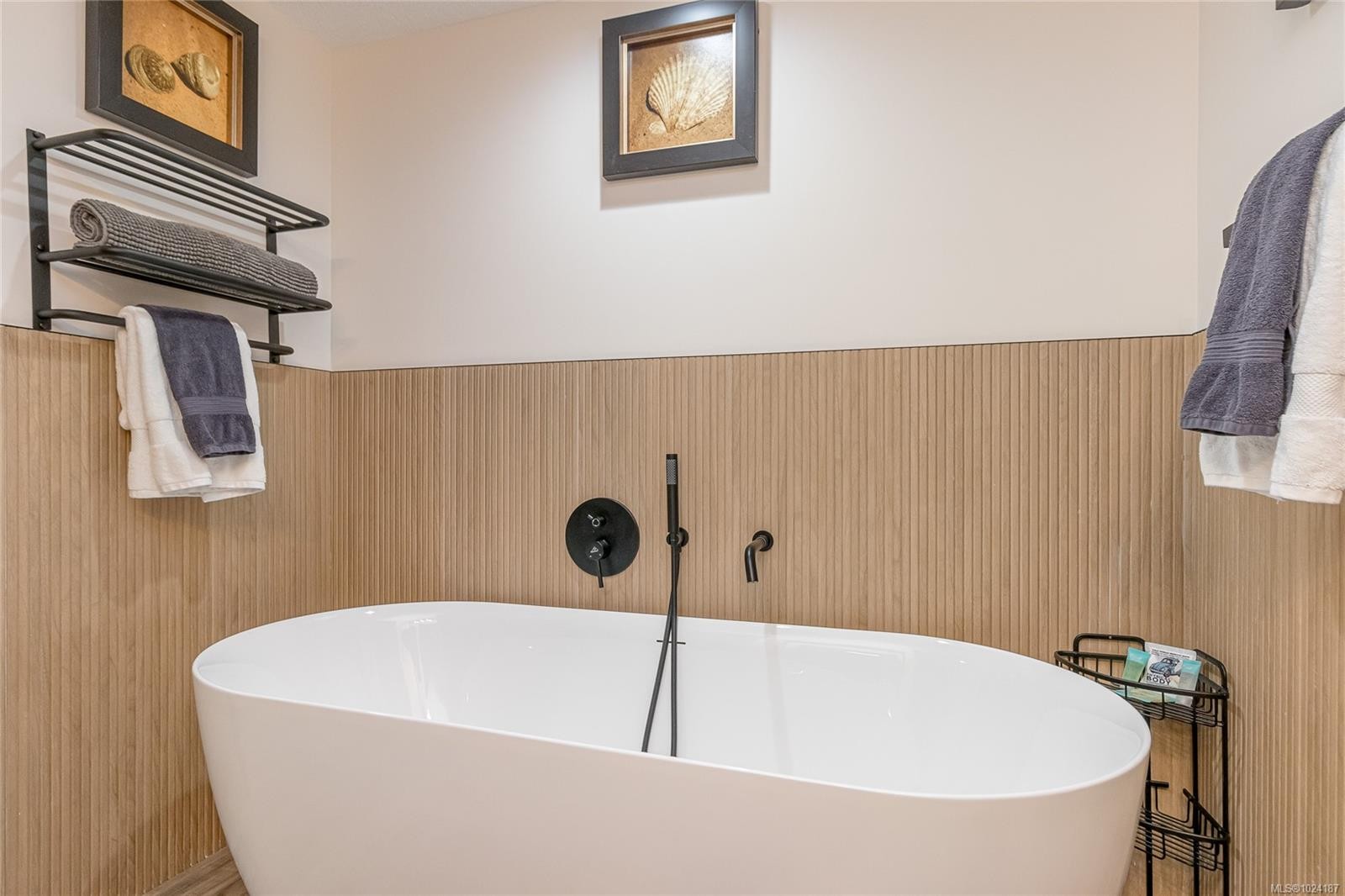 613-1600 Stroulger Rd, Nanoose Bay, BC