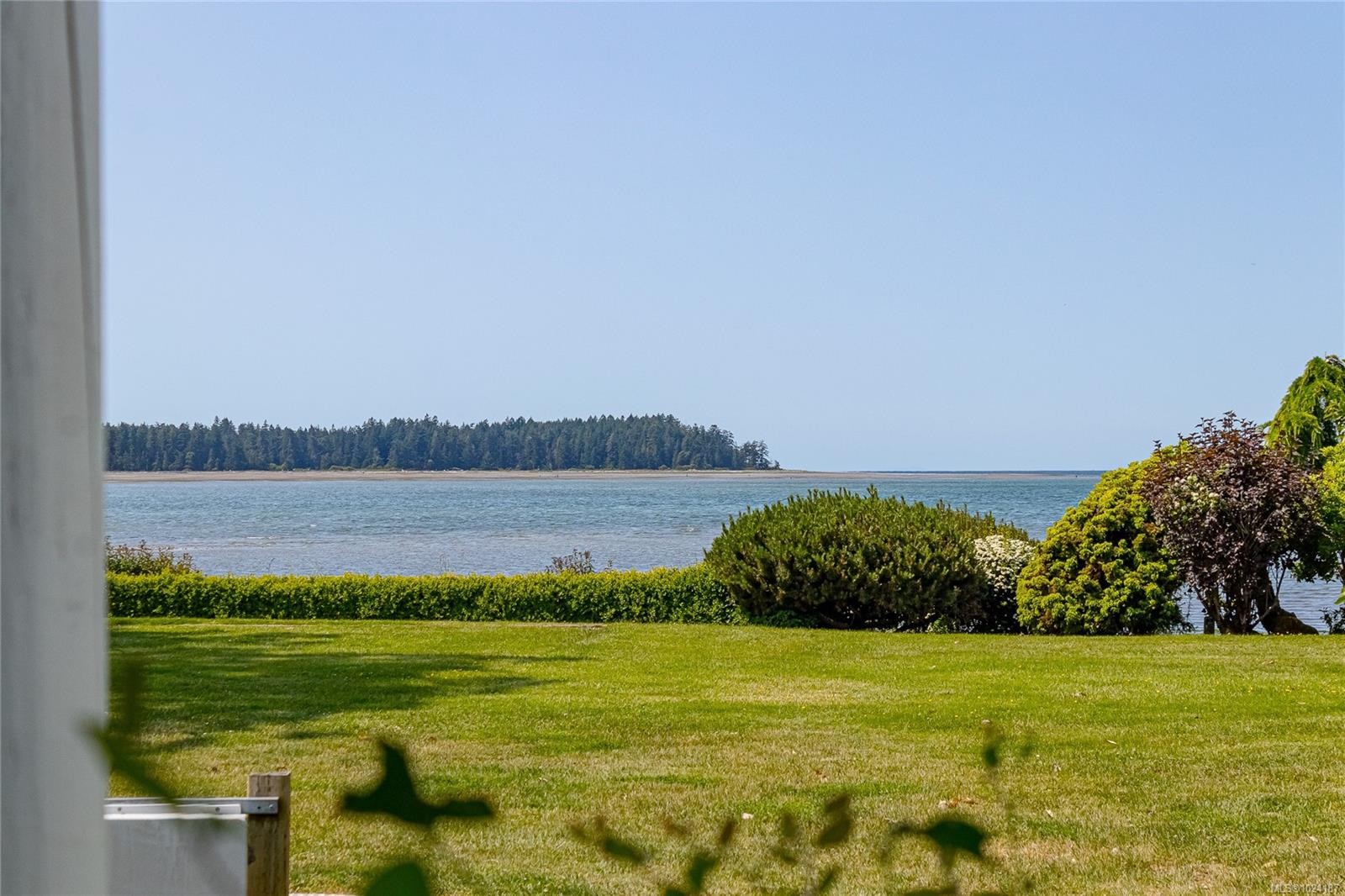 613-1600 Stroulger Rd, Nanoose Bay, BC