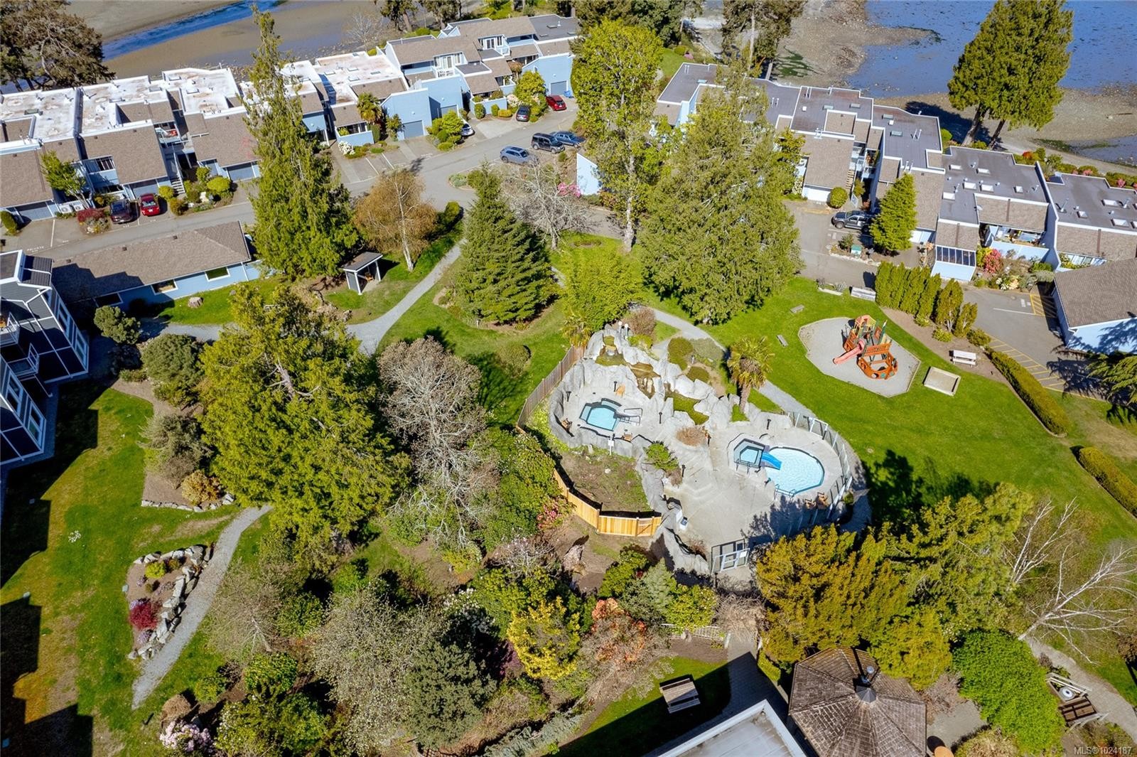 613-1600 Stroulger Rd, Nanoose Bay, BC