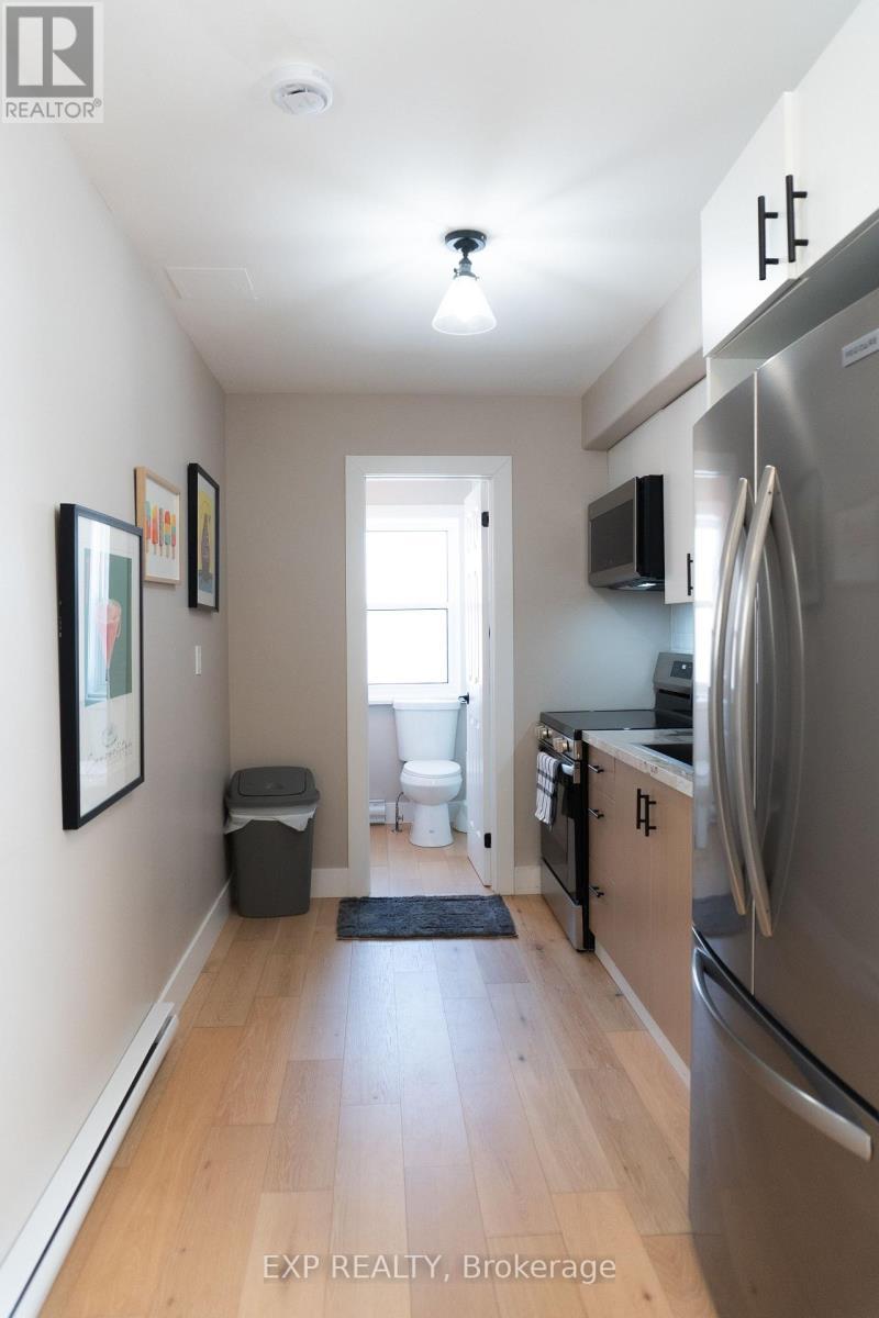 1515 Dufferin Street, Whitby, ON - Indoor Photo Showing Kitchen