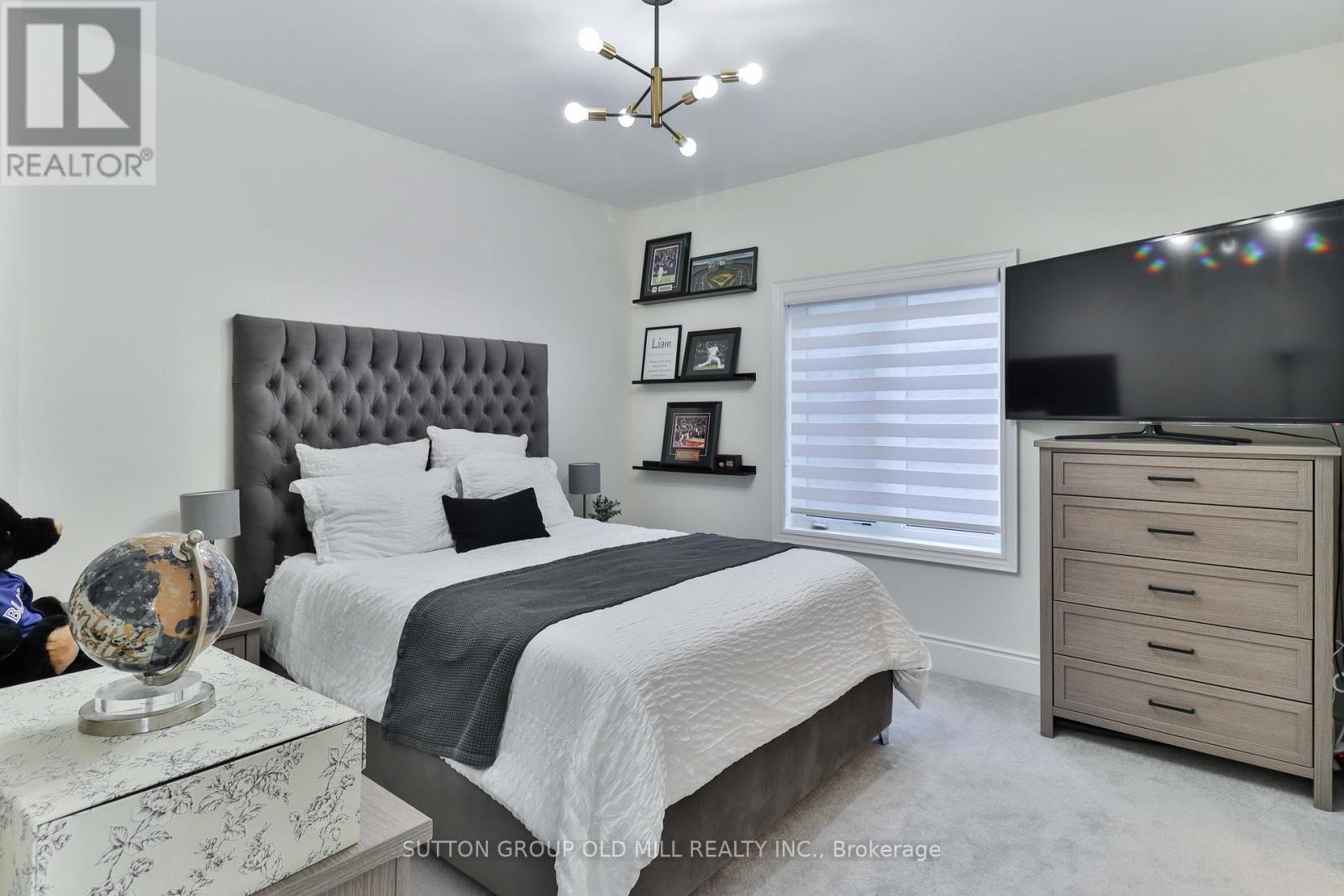 17 Bellefond Street, Vaughan, ON - Indoor Photo Showing Bedroom