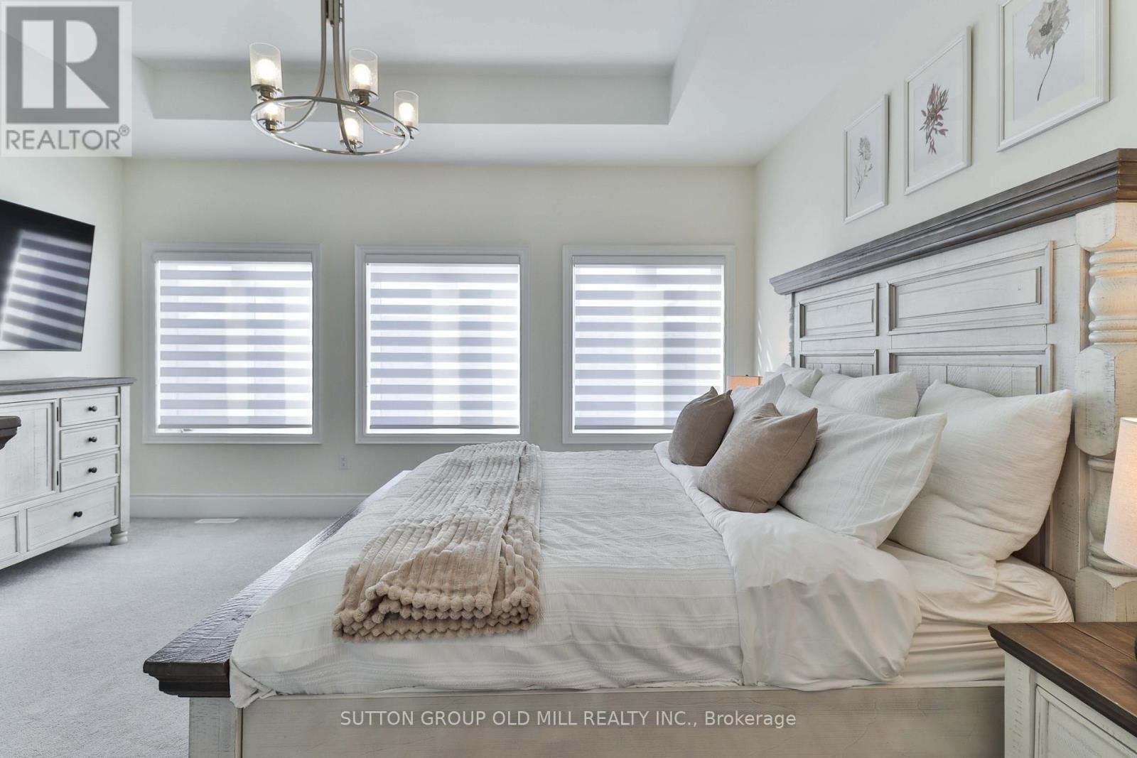 17 Bellefond Street, Vaughan, ON - Indoor Photo Showing Bedroom