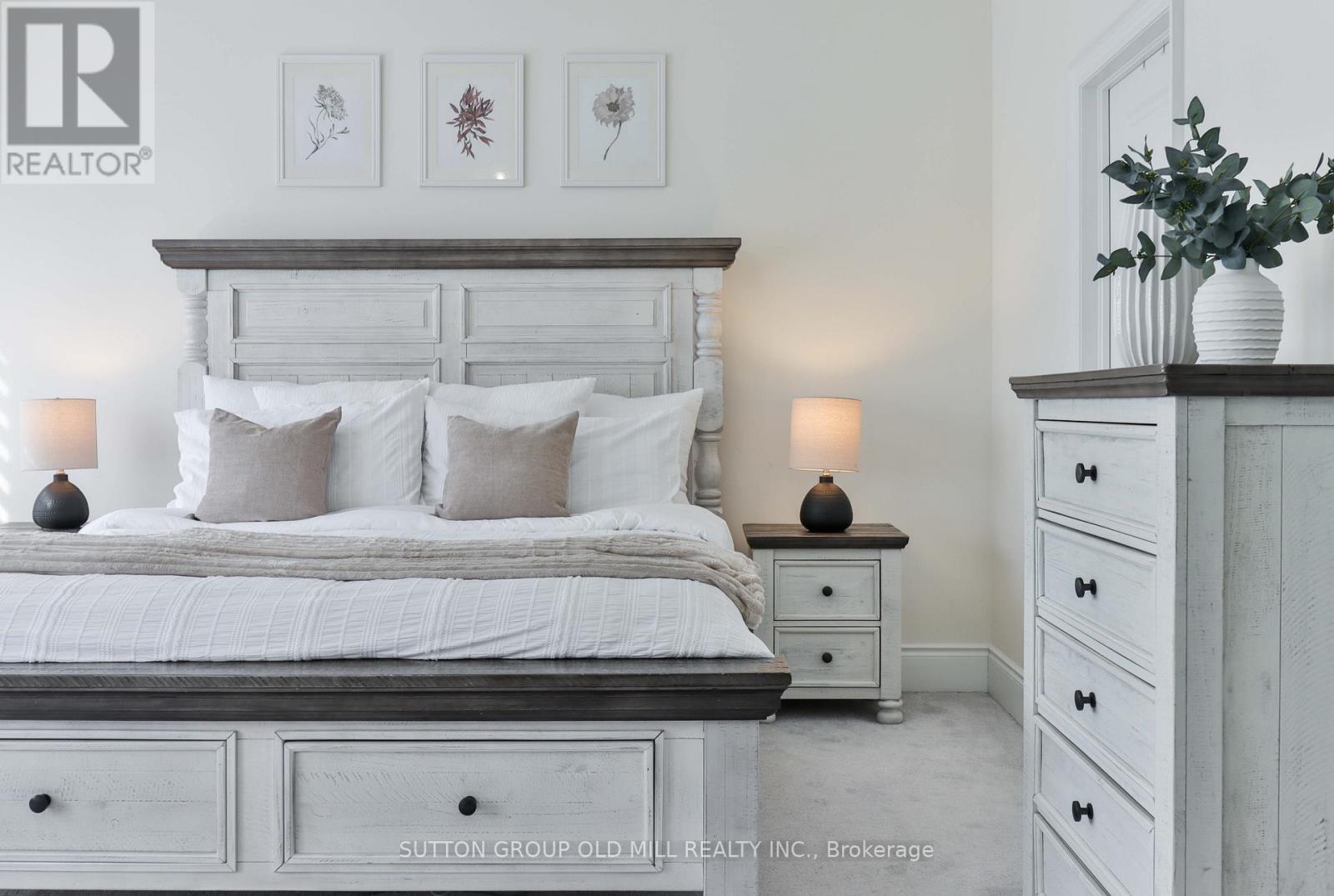 17 Bellefond Street, Vaughan, ON - Indoor Photo Showing Bedroom