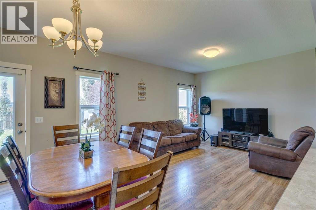 43 Sunrise Crescent Ne, High River, AB - Indoor