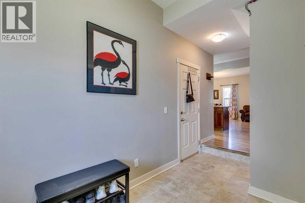 43 Sunrise Crescent Ne, High River, AB - Indoor Photo Showing Other Room