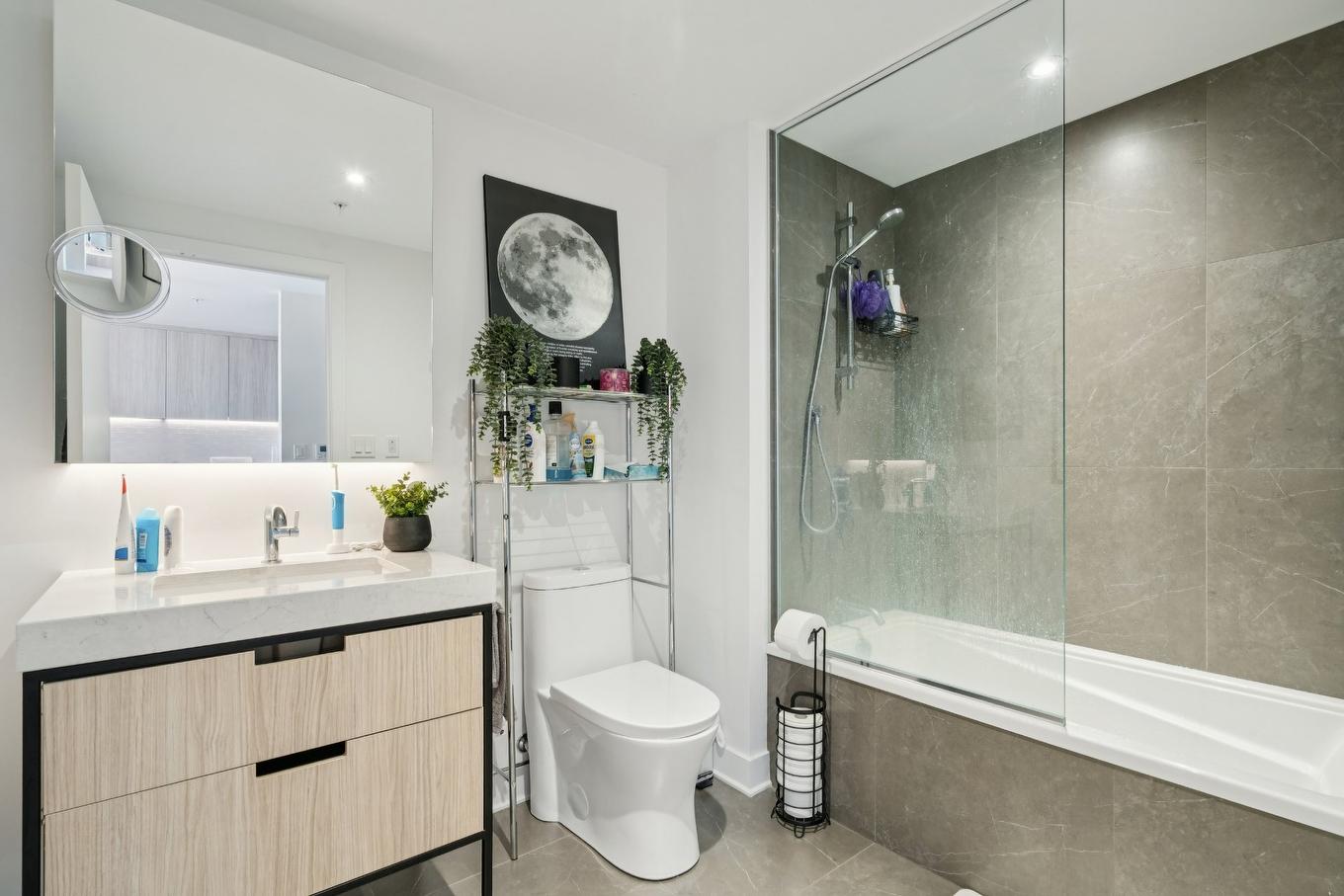 Salle de bains - 700-200 Rue Marie-Charles-Le Moyne, Longueuil (Le Vieux-Longueuil), QC - Indoor Photo Showing Bathroom