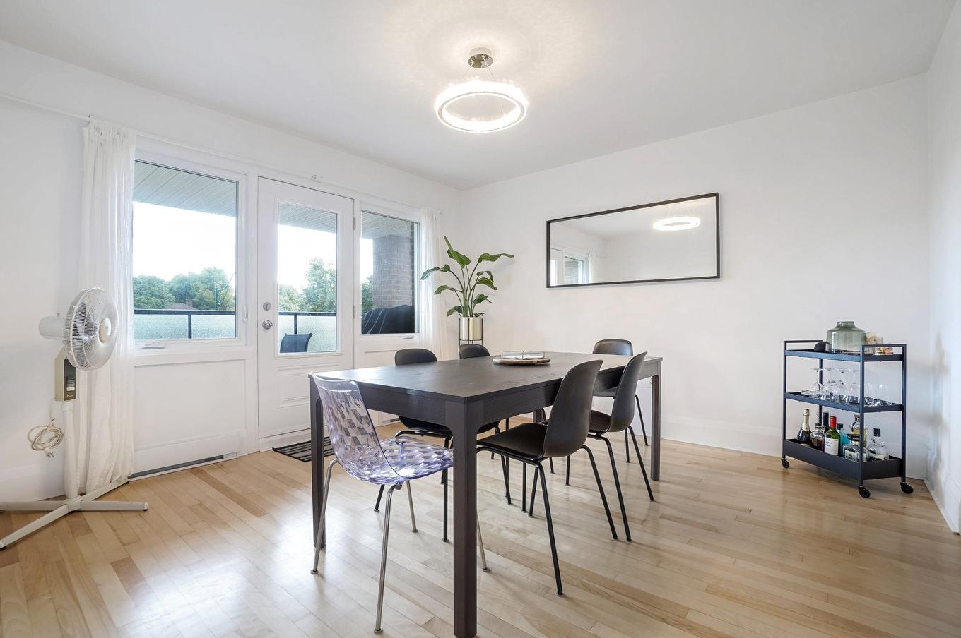 Salle à manger - 2332 - 2334 Ch. De Dunkirk, Mont-Royal, QC - Indoor Photo Showing Dining Room
