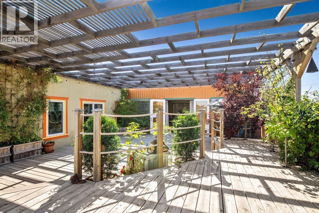 2109 20 Street, Nanton, AB