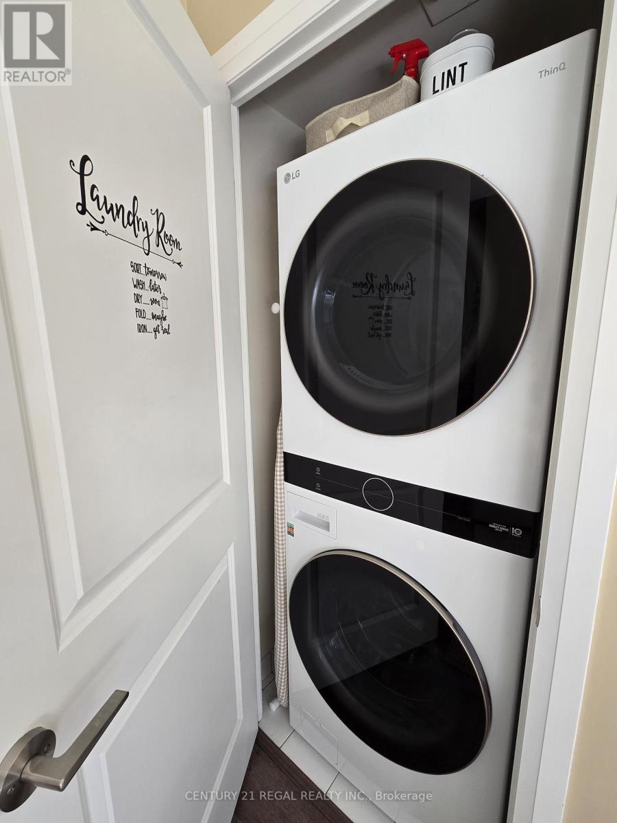 229 - 2 Eva Road, Toronto, ON - Indoor Photo Showing Laundry Room