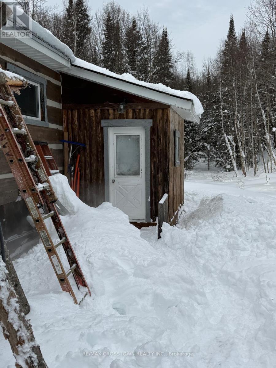 510 South Horn Lake Road, Armour, ON - Outdoor