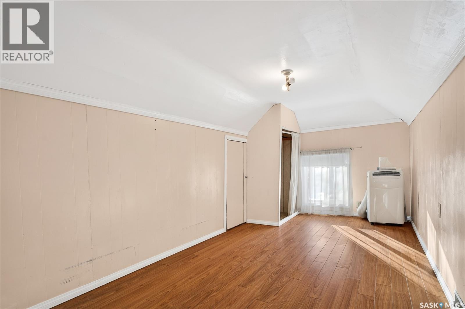 222 Lillooet Street W, Moose Jaw, SK - Indoor Photo Showing Other Room