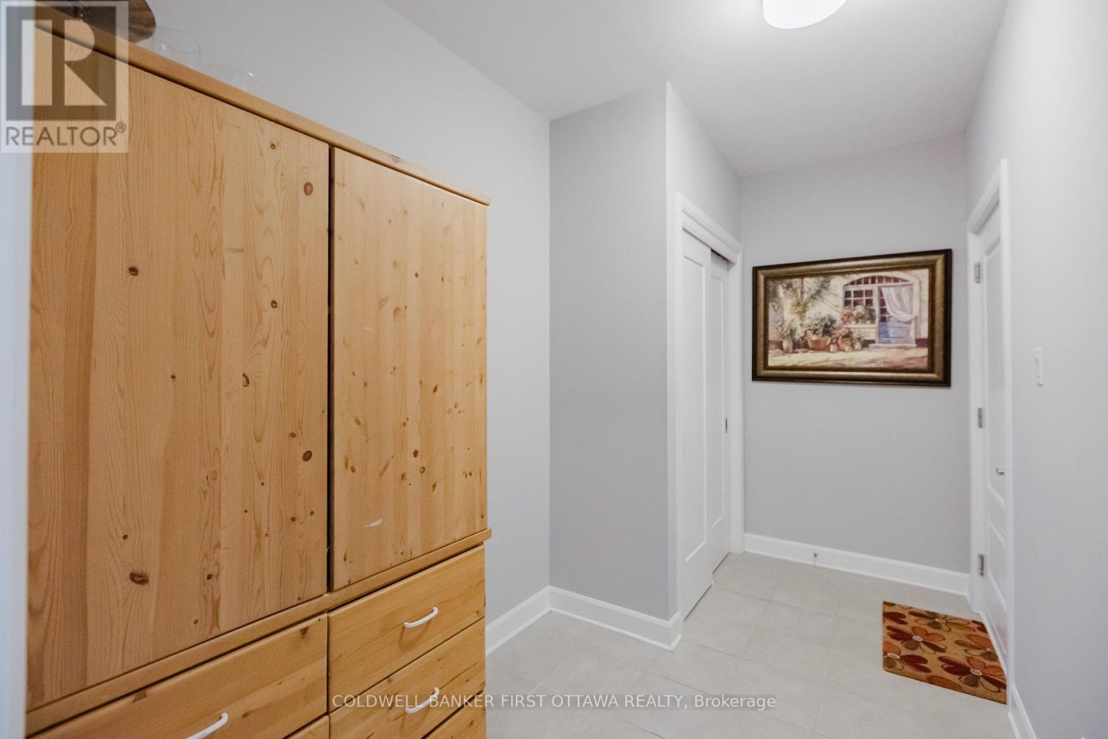 Mudroom - 896 Sendero Way, Ottawa, ON - Indoor Photo Showing Other Room