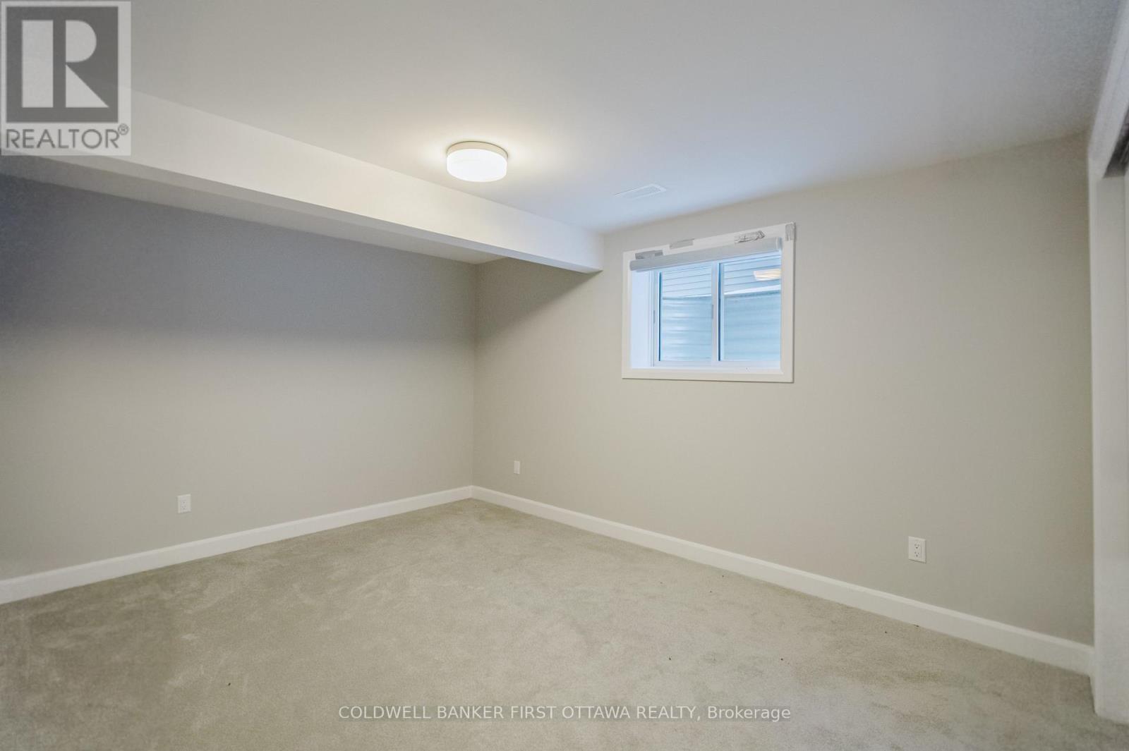 Bedroom 5 - 896 Sendero Way, Ottawa, ON - Indoor Photo Showing Other Room