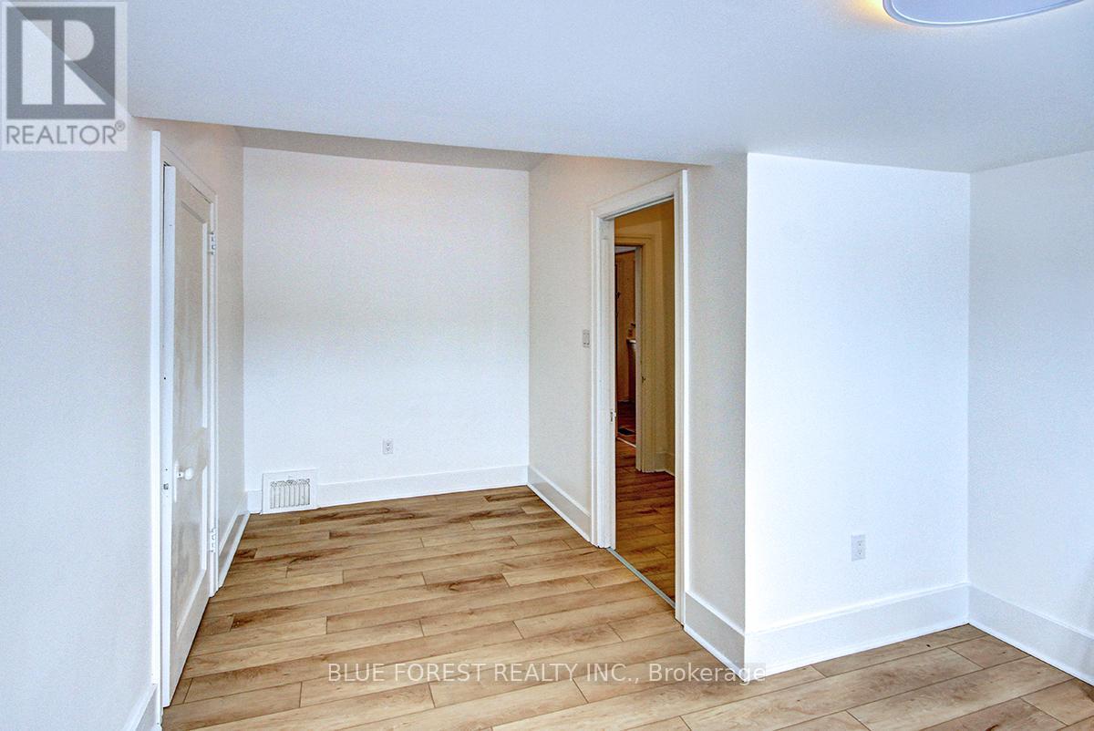 22 Cross Street, Chatham-Kent (Chatham), ON - Indoor Photo Showing Other Room