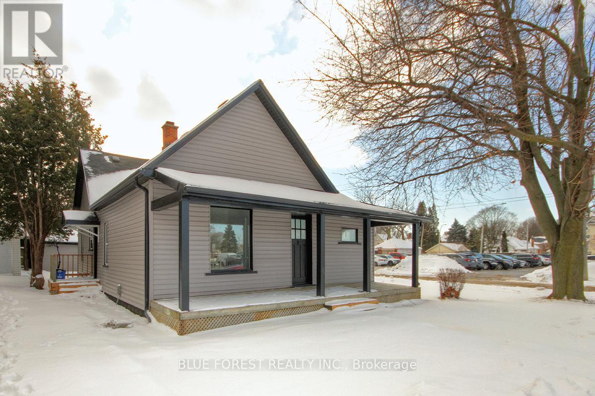 22 Cross Street, Chatham-Kent (Chatham), ON - Outdoor