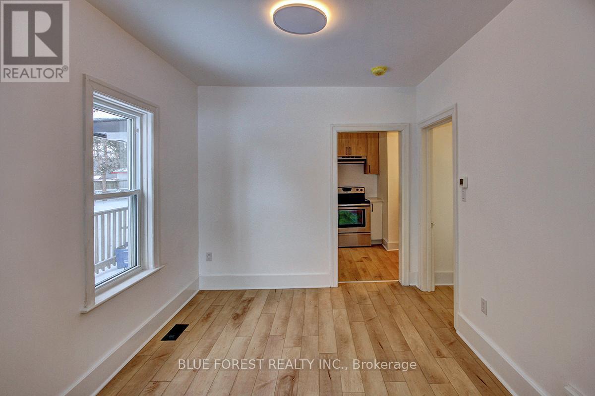 22 Cross Street, Chatham-Kent (Chatham), ON - Indoor Photo Showing Other Room