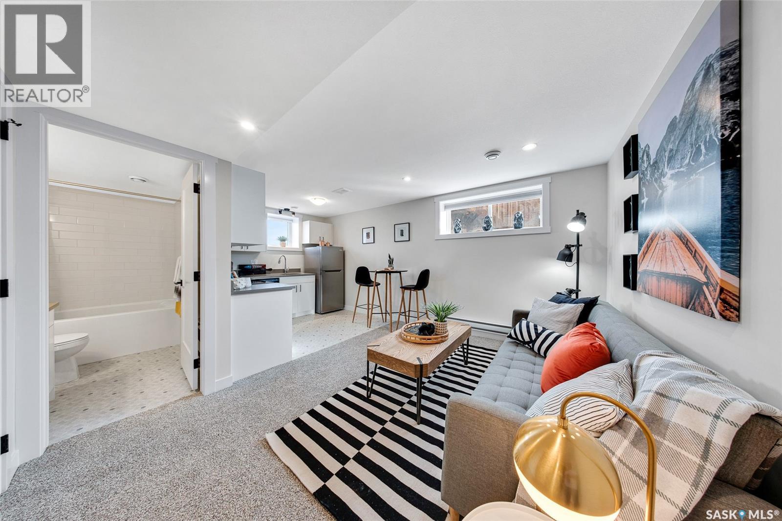 230 Leskiw Lane, Saskatoon, SK - Indoor