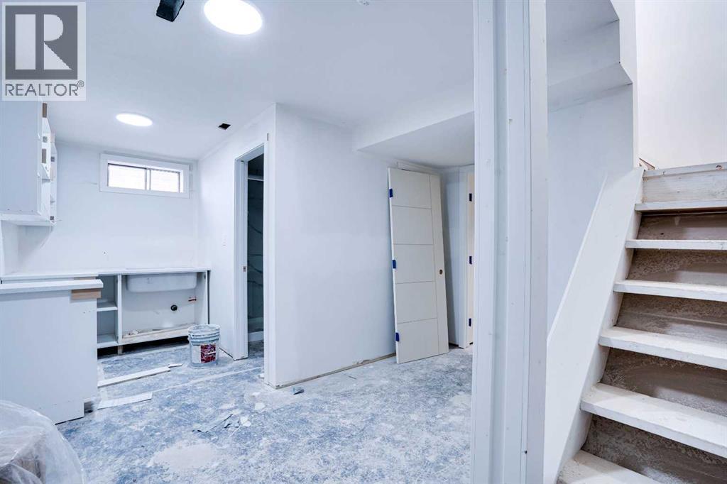 94 Martindale Boulevard Ne, Calgary, AB - Indoor Photo Showing Other Room