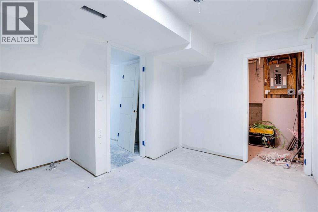 94 Martindale Boulevard Ne, Calgary, AB - Indoor Photo Showing Other Room