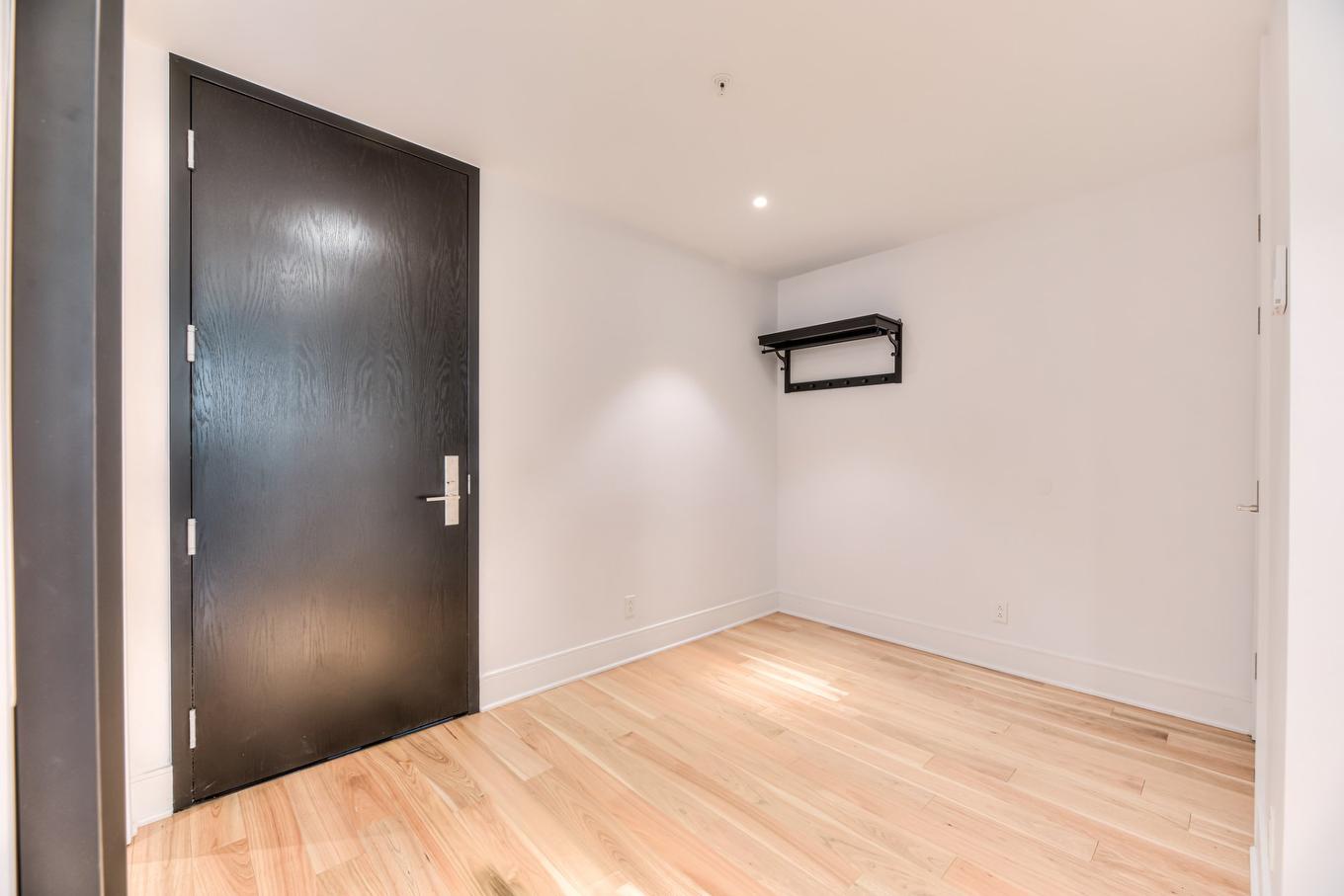 Den - 808-1188 Av. Union, Montréal (Ville-Marie), QC - Indoor Photo Showing Other Room