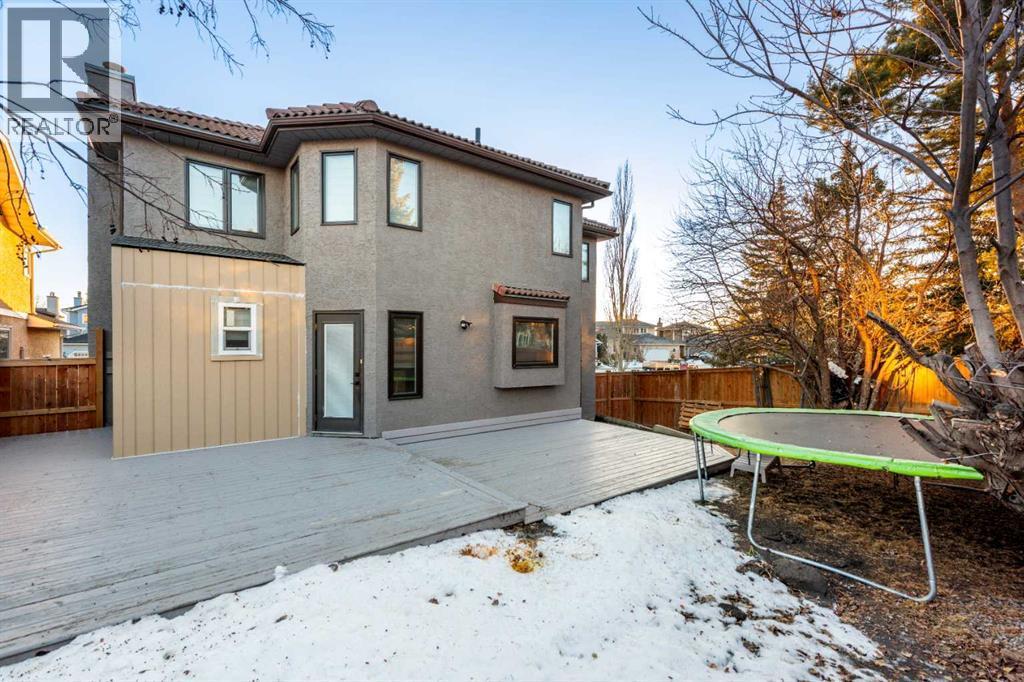 133 Woodbrook Road Sw, Calgary, AB - Outdoor