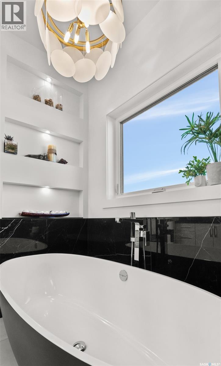 Grandview Trail, Corman Park Rm No. 344, SK - Indoor