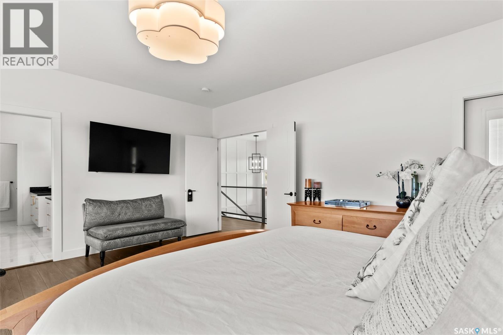 Grandview Trail, Corman Park Rm No. 344, SK - Indoor Photo Showing Bedroom