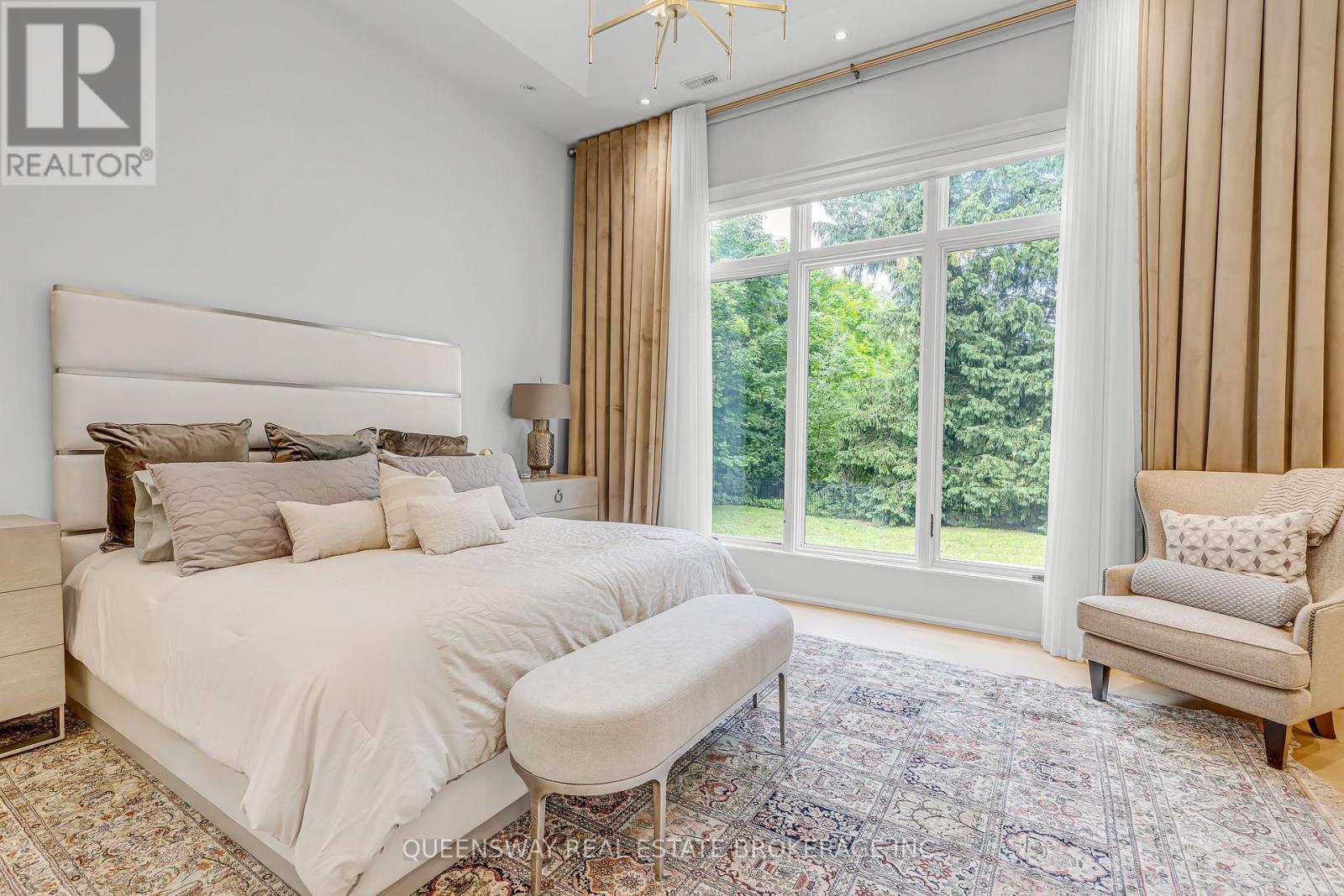 2600 17Th Sideroad, King, ON - Indoor Photo Showing Bedroom
