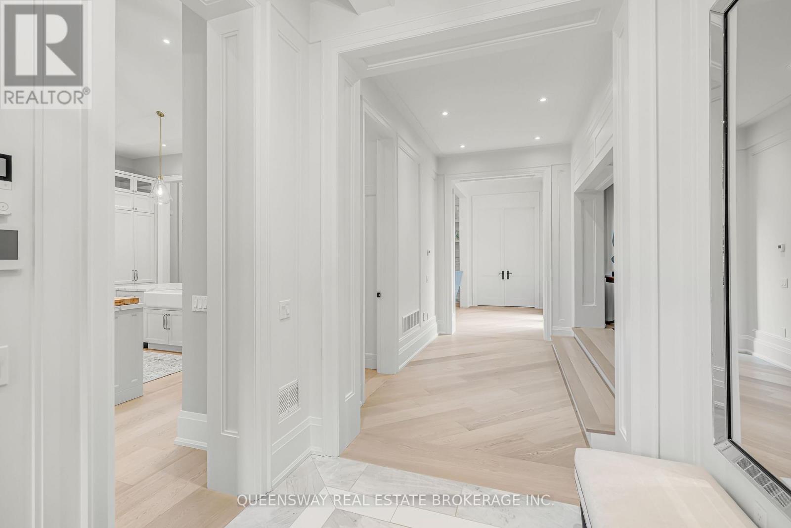 2600 17Th Sideroad, King, ON - Indoor Photo Showing Other Room