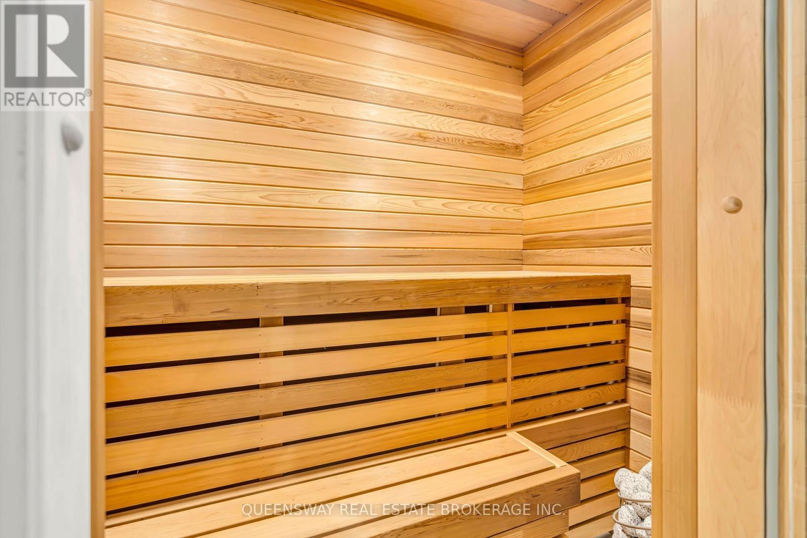 2600 17Th Sideroad, King, ON - Indoor Photo Showing Other Room