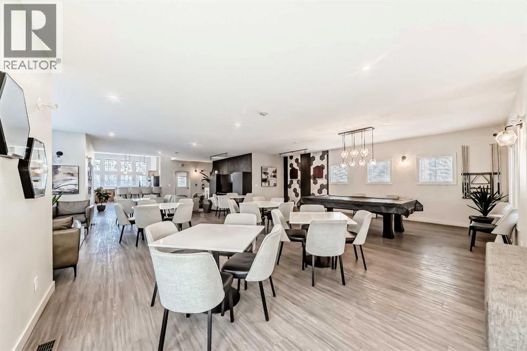 225, 20 Royal Oak Plaza Nw, Calgary, AB - Indoor Photo Showing Dining Room