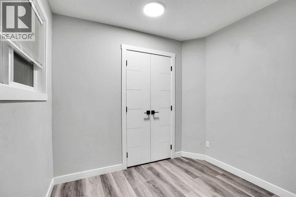 6081 Martingrove Road Ne, Calgary, AB - Indoor Photo Showing Other Room