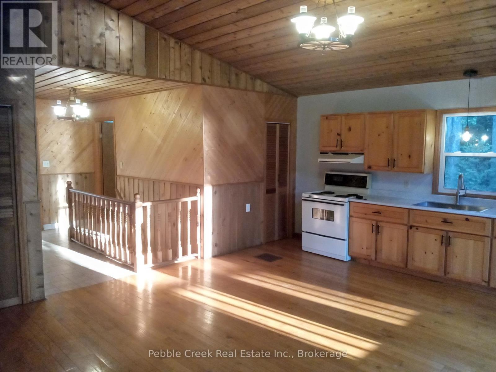 84433 Sunrise Drive, Ashfield-Colborne-Wawanosh (Ashfield), ON - Indoor Photo Showing Kitchen