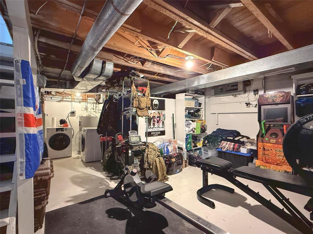 310 Commercial Street, Wawanesa, MB - Indoor Photo Showing Basement