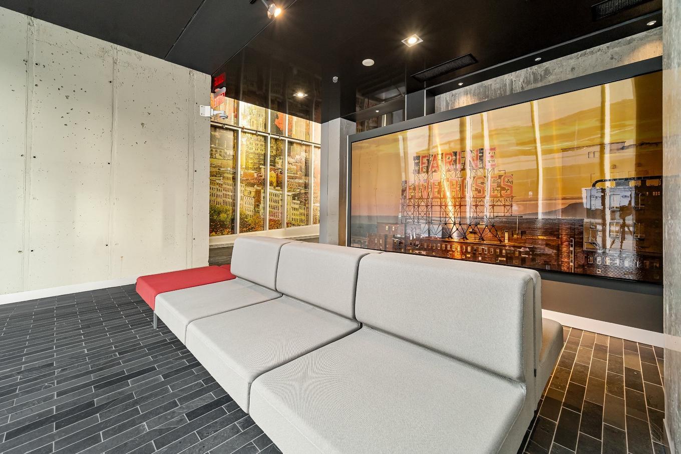 Hall - 206-888 Rue Wellington, Montréal (Ville-Marie), QC - Photo Showing Other Room