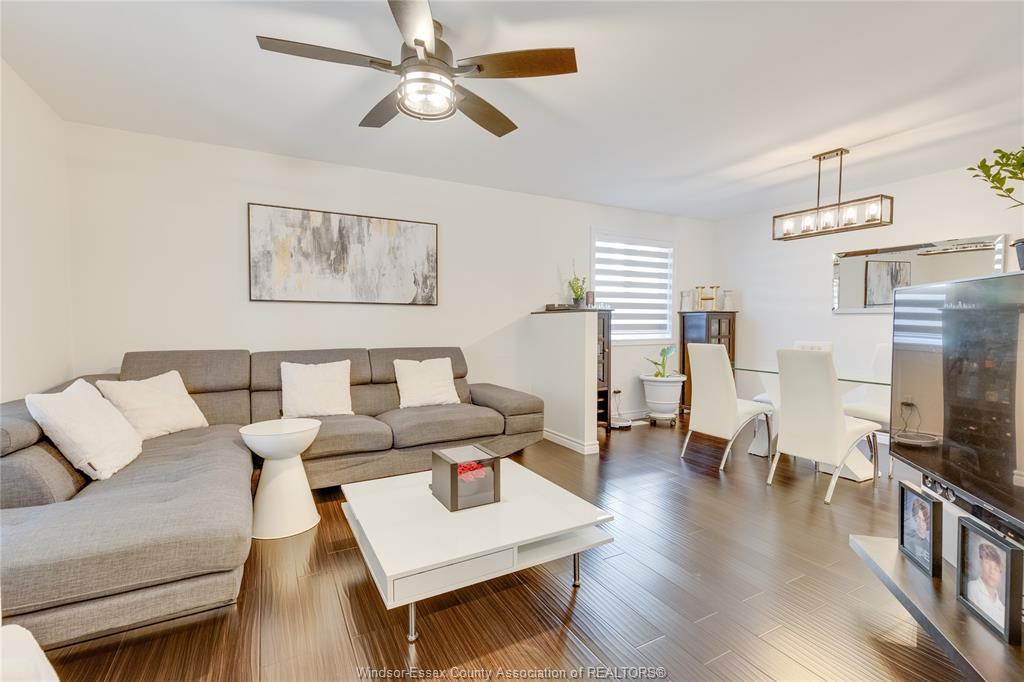 2446 Gatwick Avenue, Windsor, ON