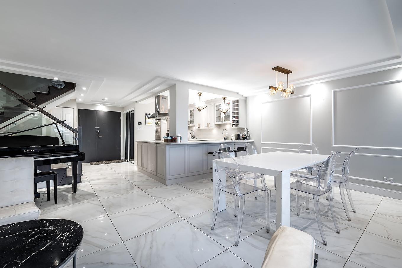 Salle à manger - 905-5790 Av. Rembrandt, Côte-Saint-Luc, QC - Indoor Photo Showing Dining Room