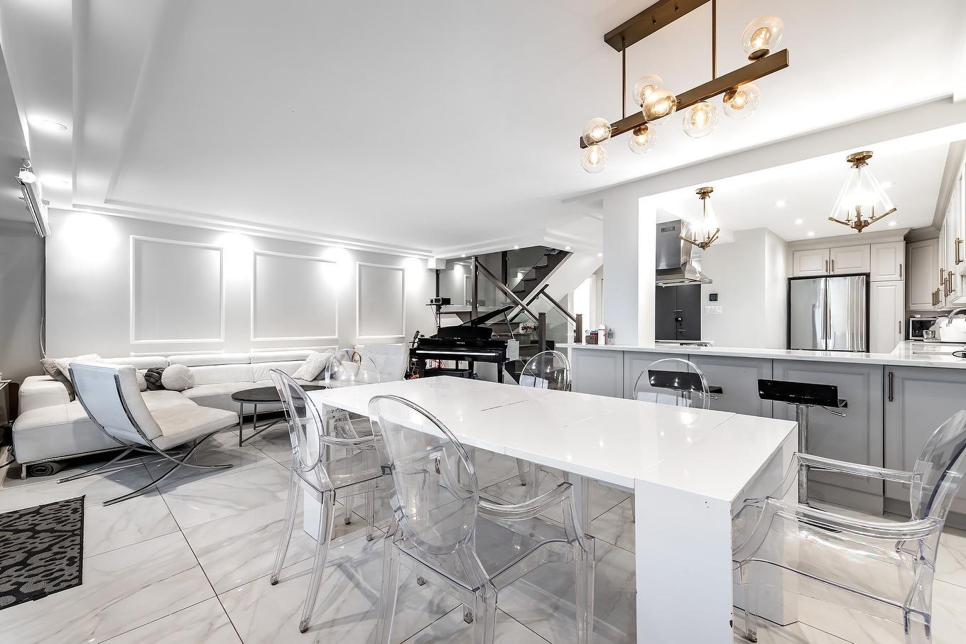 Salle à manger - 905-5790 Av. Rembrandt, Côte-Saint-Luc, QC - Indoor