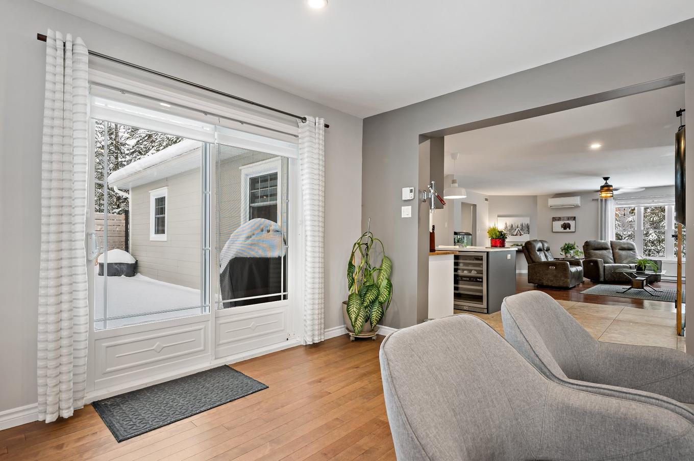 Salle à manger - 79 Ch. De La Baie, Mont-Blanc, QC - Indoor