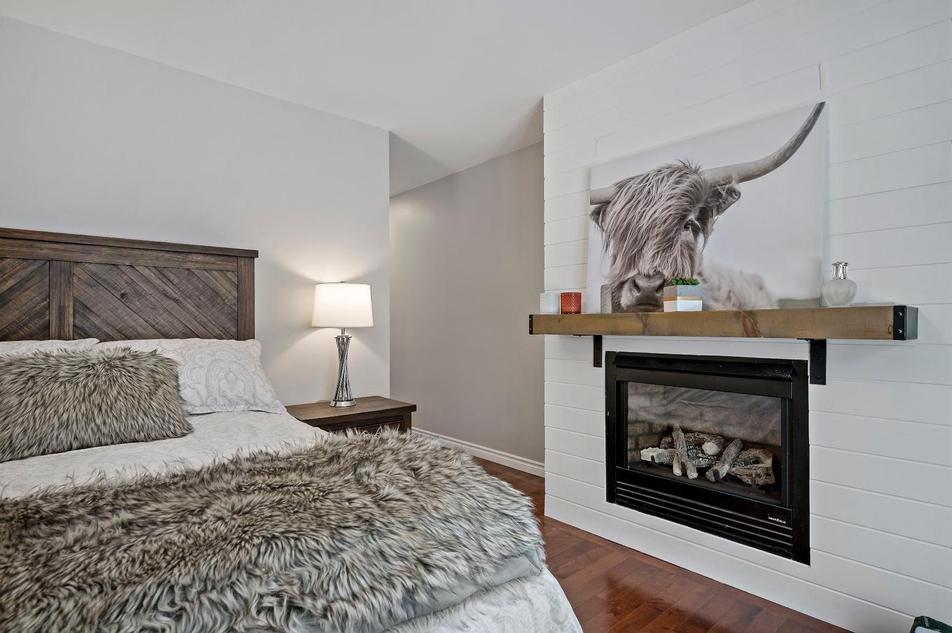 Chambre à coucher principale - 79 Ch. De La Baie, Mont-Blanc, QC - Indoor Photo Showing Bedroom