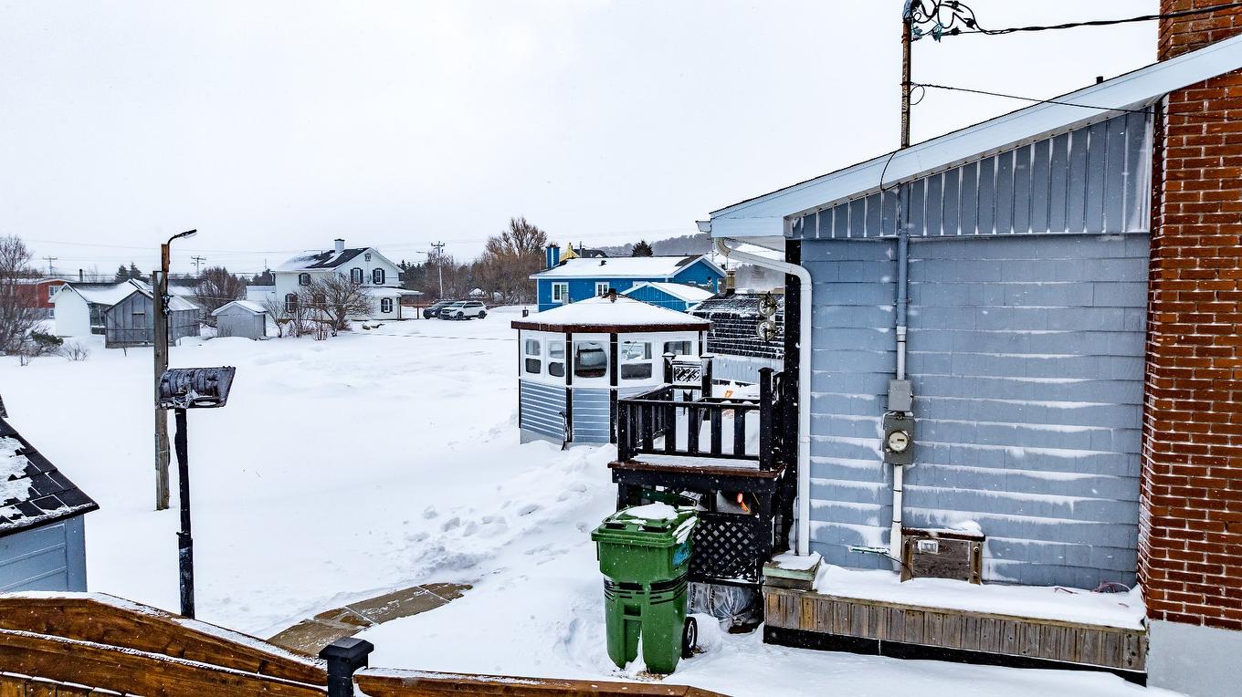 Backyard - 480 Ch. Des Caps, Les Îles-De-La-Madeleine, QC - Outdoor