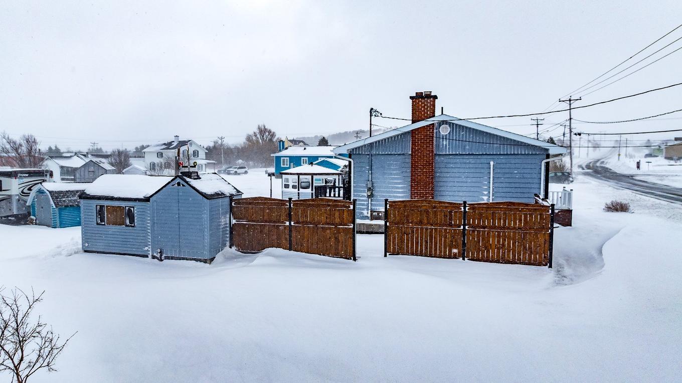 Exterior - 480 Ch. Des Caps, Les Îles-De-La-Madeleine, QC - Outdoor